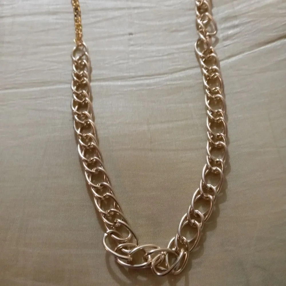 Metal Gold chain Great Quality Never Fades